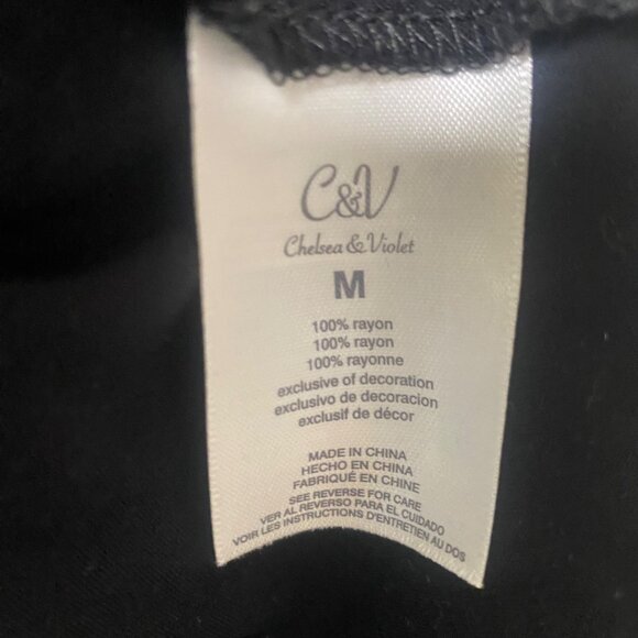 Chelsea & Violet Top Womens M Black Floral Embroidered Long Sleeve Boho Flowy - Picture 4 of 10